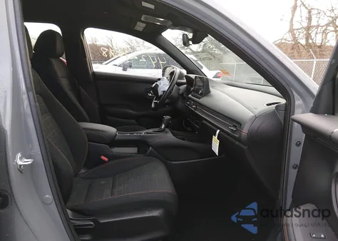 2024 Honda Hr-V Awd Sport/Awd Sport W/O Bsi z USA, uszkodzony, nr VIN 3CZRZ2H57RM714141